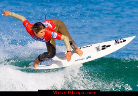 Surfer Sofi en Francia - Vague La Nord